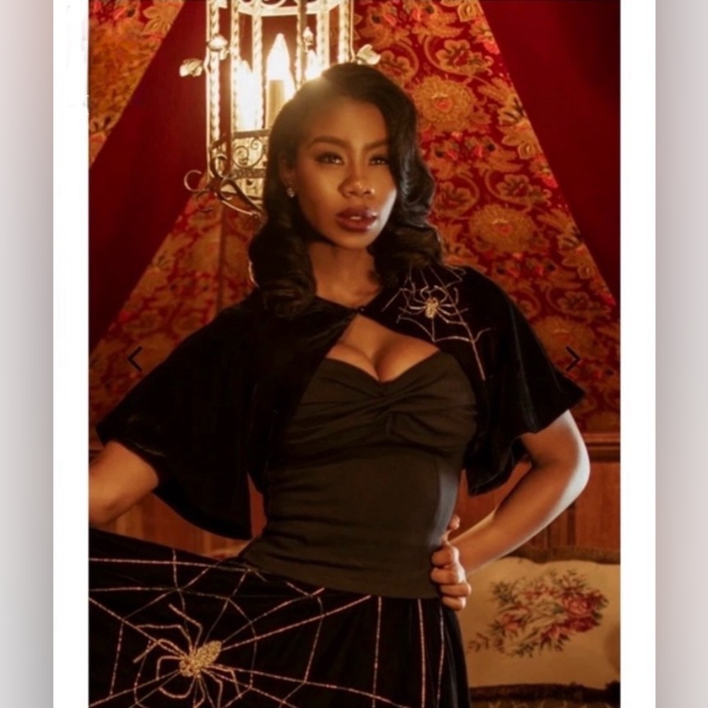 La Femme En Noir A Spiders Kiss Bolero 🕷️🕸️